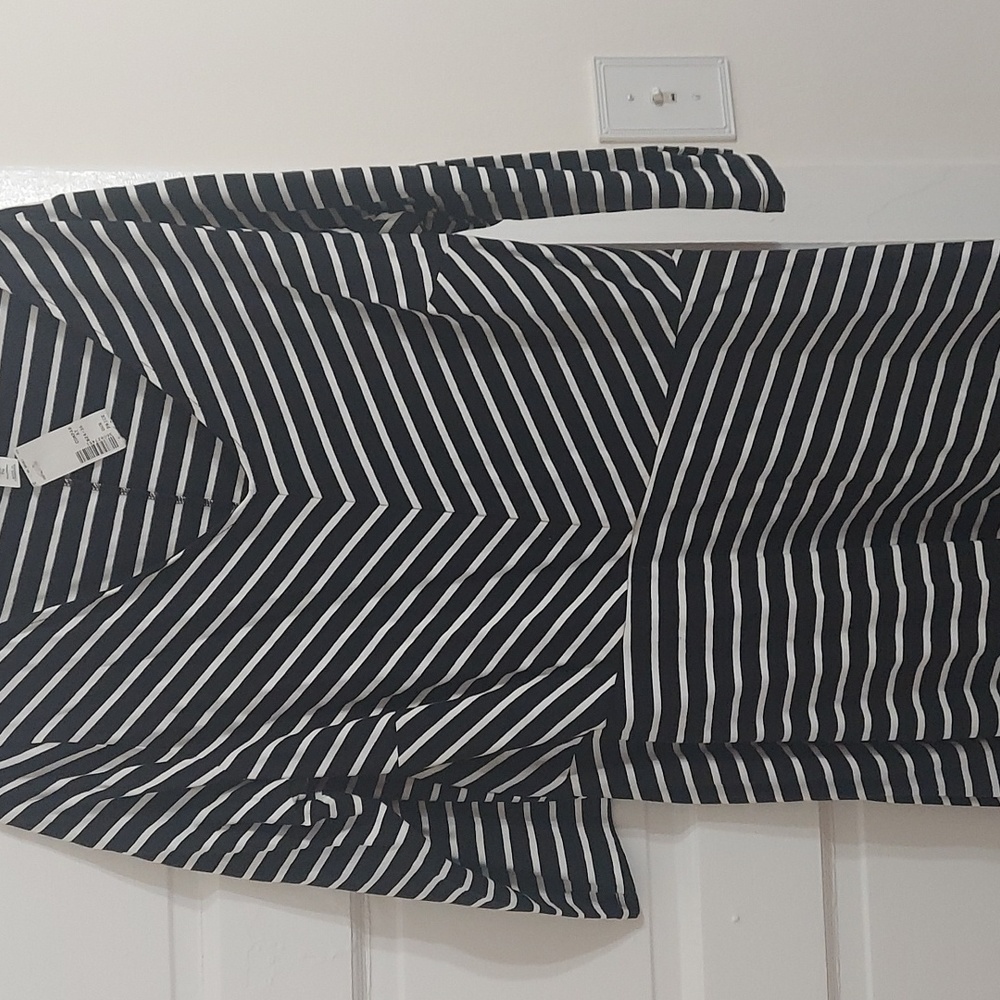 Black and white long stripe dress XL